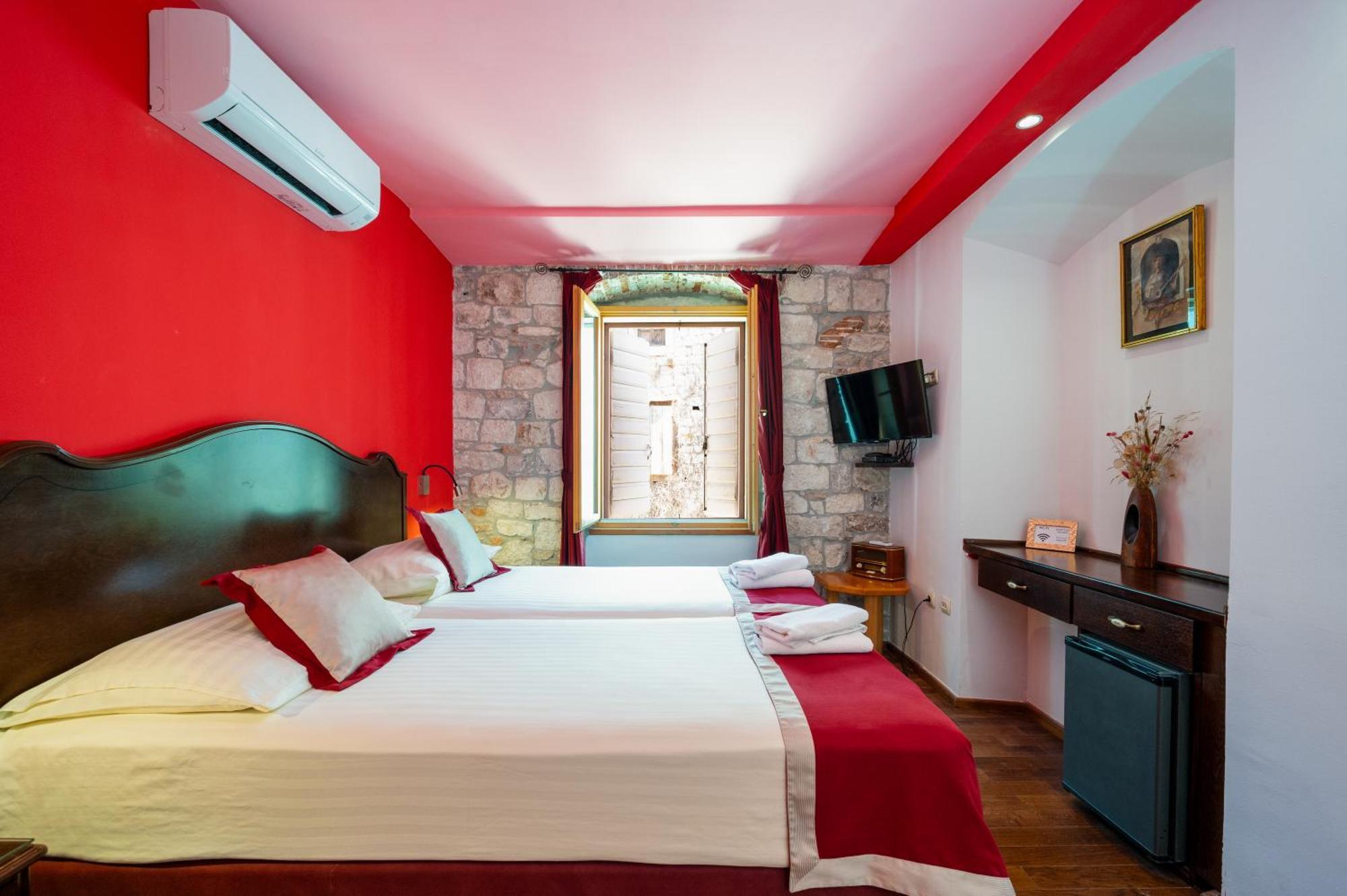 Heritage Hotel Tragos Trogir Exterior foto