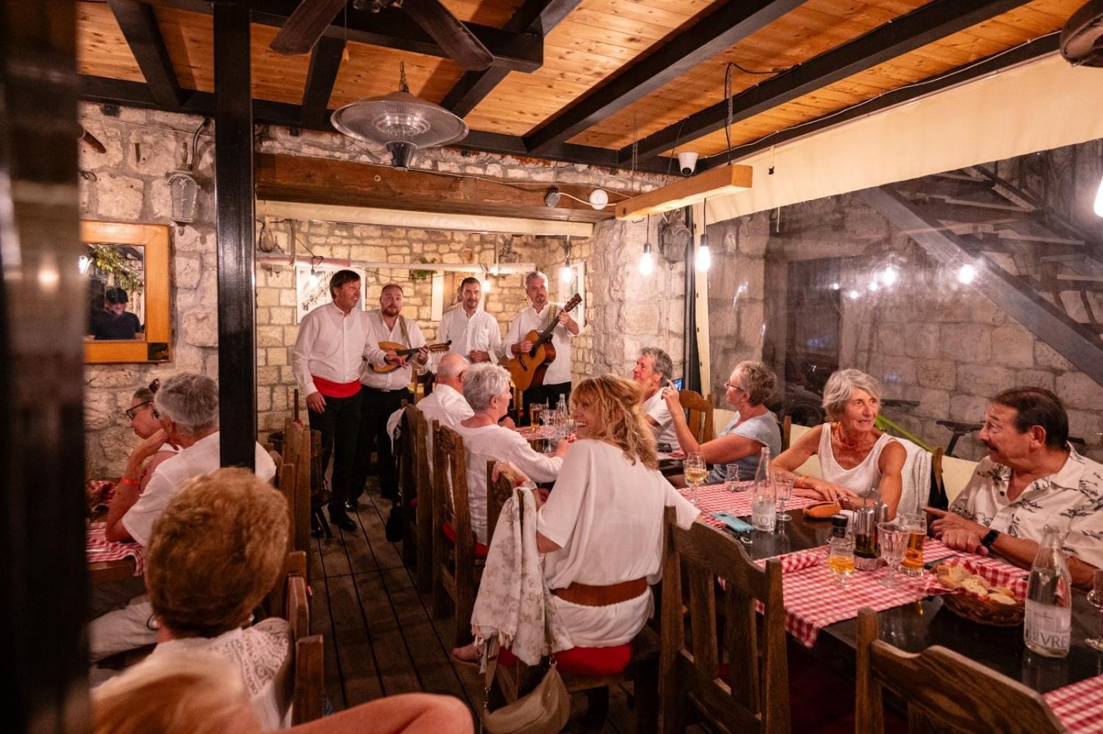 Heritage Hotel Tragos Trogir Exterior foto